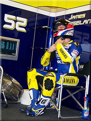 025tech3-toseland-testjerez2-2008-006.jpg