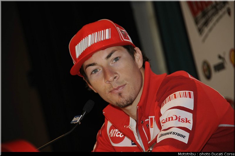team_ducati2009_028