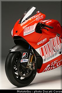 team_ducati2009_009.jpg