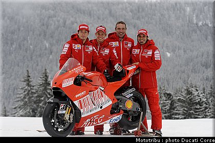 team_ducati2009_014.JPG