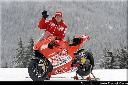 team_ducati2009_016.JPG