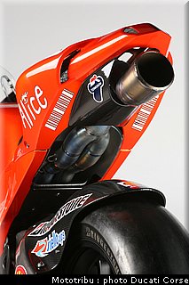 team_ducati2009_023.jpg