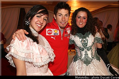team_ducati2009_032.jpg