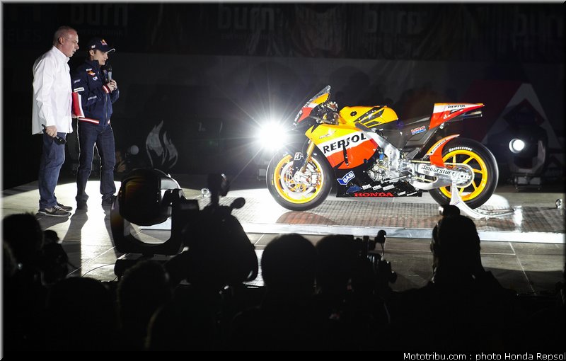 honda_repsol_hrc_motogp_2010_011