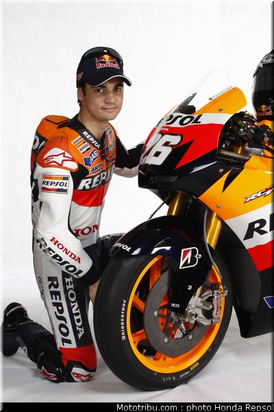 honda_repsol_hrc_motogp_2010_023