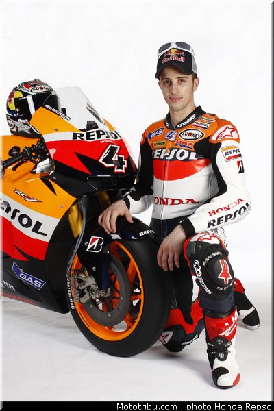 honda_repsol_hrc_motogp_2010_026