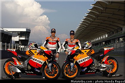 honda_repsol_hrc_motogp_2010_014.jpg