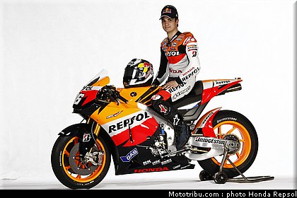 honda_repsol_hrc_motogp_2010_016.jpg