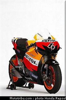 honda_repsol_hrc_motogp_2010_022.jpg