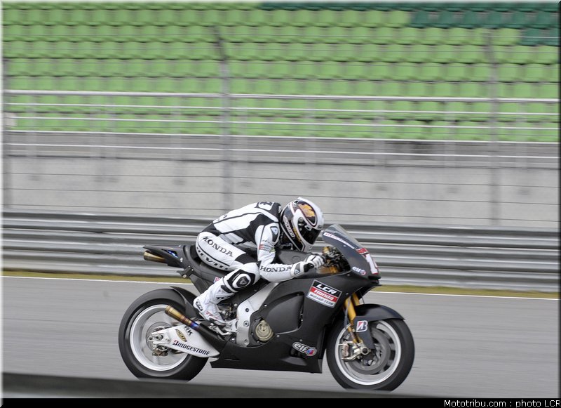 depuniet_test_qatar_2010_003