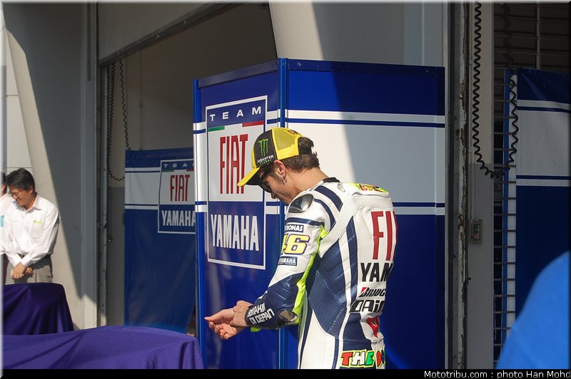 yamaha_team_launch_sepang_2010_005