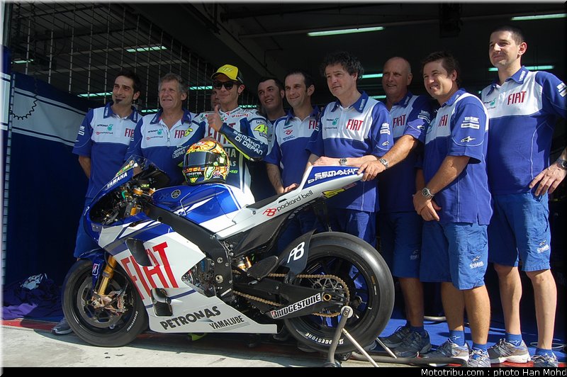 yamaha_team_launch_sepang_2010_023