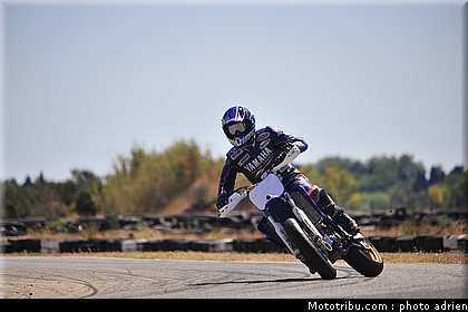 yamaha_06_circuit_du_mistral_ete_2010.JPG