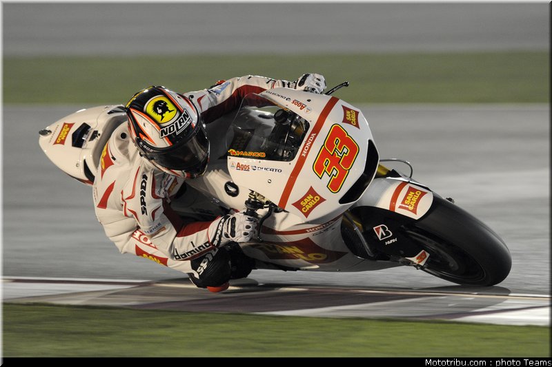 melandri_04_test_qatar_2010