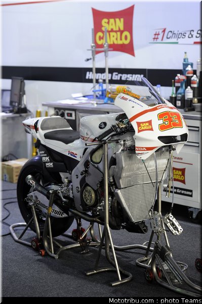 melandri_05_test_qatar_2010