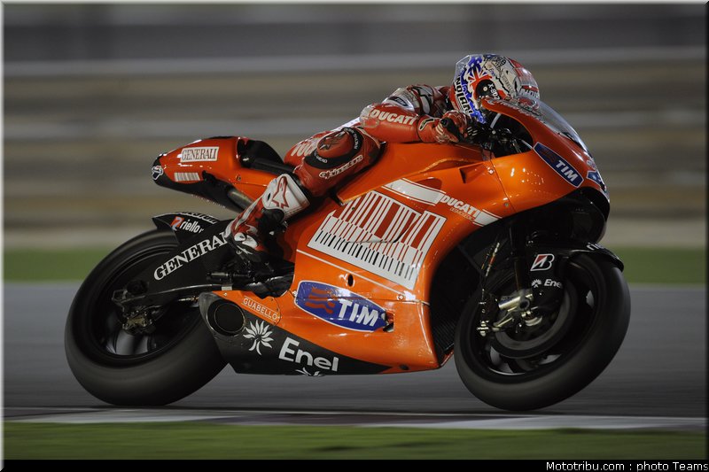 stoner_07_test_qatar_2010