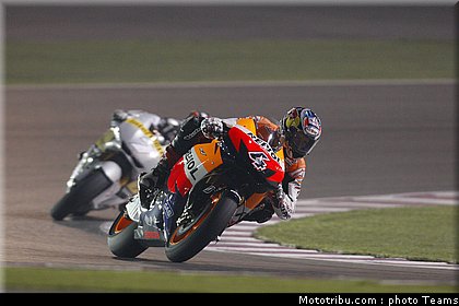 dovizioso_05_test_qatar_2010.jpg