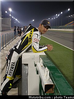 edwards_04_test_qatar_2010.jpg