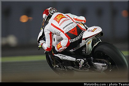 simoncelli_16_test_qatar_2010.JPG
