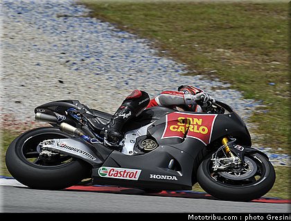 melandri_033_motogp_2010_test sepang1.jpg