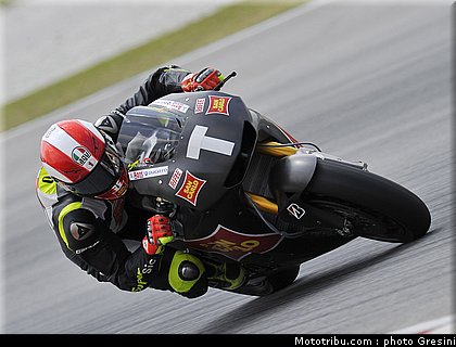 simoncelli_018_motogp_2010_test_sepang1.jpg