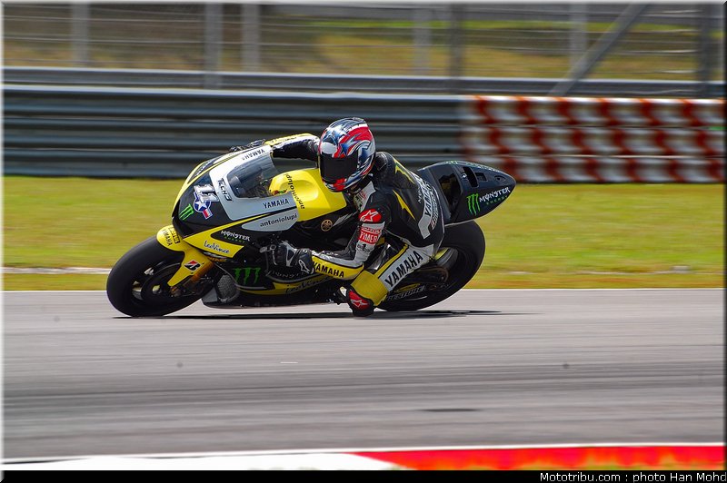 spies_001_motogp_sepang_test1_2010