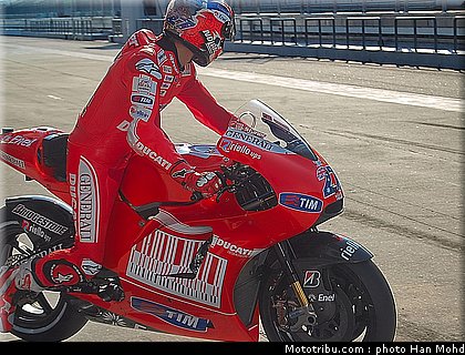 stoner_010_motogp_sepang_test1_2010.JPG