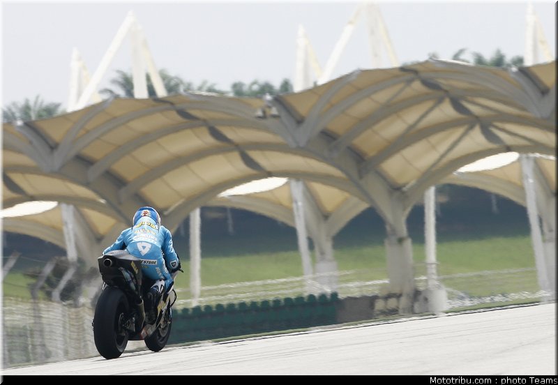capirossi_12_motogp_test_sepang1_2010