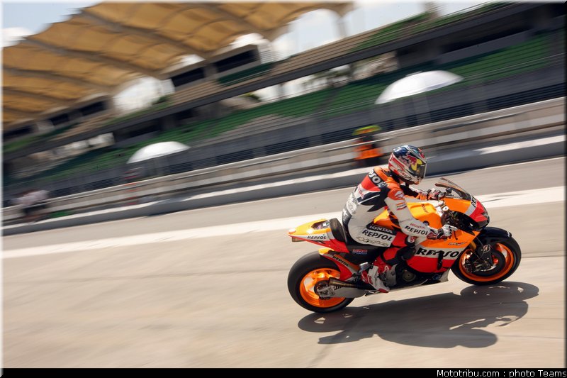 dovizioso_06_motogp_test_sepang1_2010