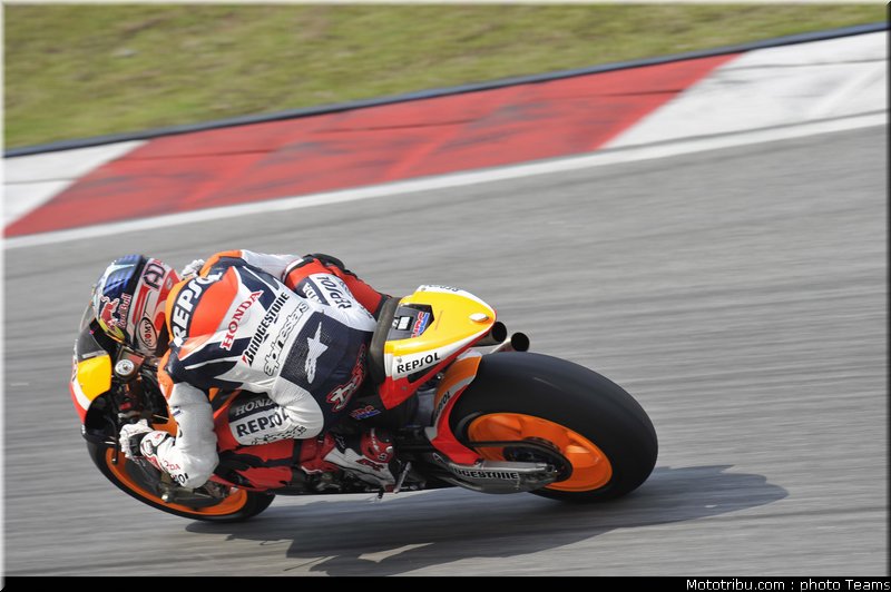 dovizioso_17_motogp_test_sepang1_2010