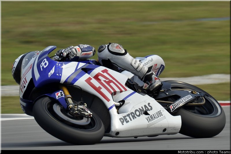 lorenzo_4_motogp_test_sepang1_2010