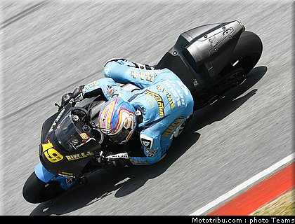 bautista_11_motogp_test_sepang1_2010.jpg