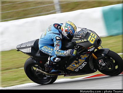 capirossi_19_motogp_test_sepang1_2010.jpg