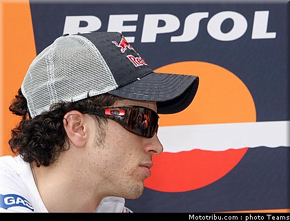 dovizioso_04_motogp_test_sepang1_2010.jpg