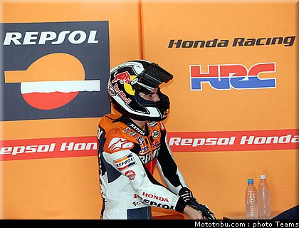 pedrosa_07_motogp_test_sepang1_2010.jpg