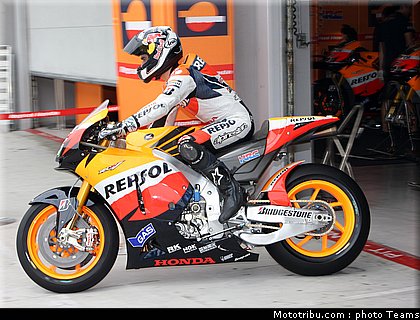 pedrosa_14_motogp_test_sepang1_2010.jpg