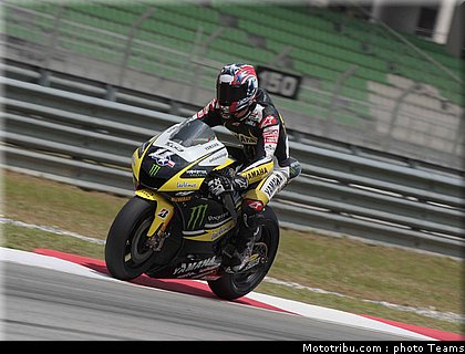 spies_13_motogp_test_sepang1_2010.jpg