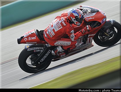 stoner_07_motogp_test_sepang1_2010.JPG