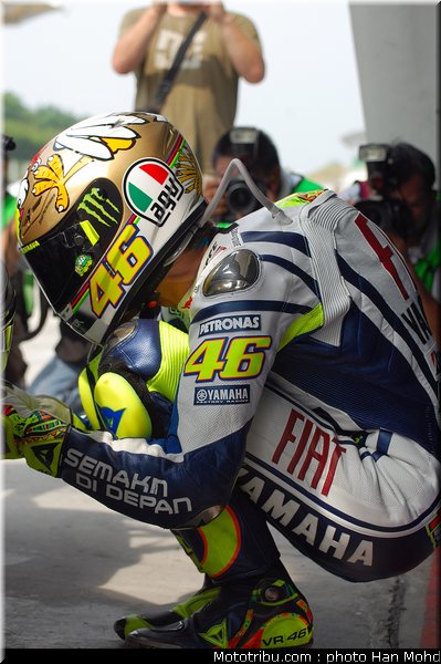 rossi_07_motogp_2010_tests_sepang2