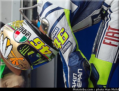 rossi_06_motogp_2010_tests_sepang2.JPG