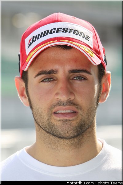barbera_4_motogp_2010_test_sepang2