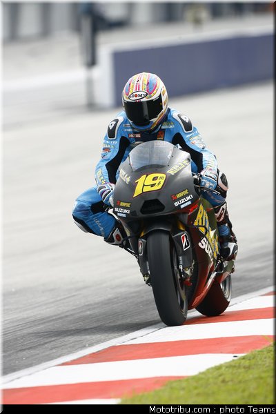 bautista_05_motogp_2010_test_sepang2