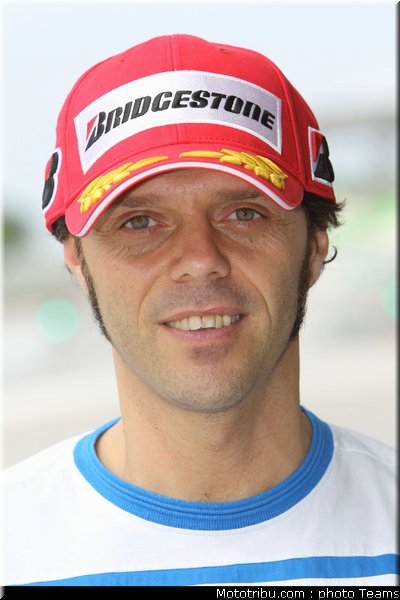 capirossi_02_motogp_2010_test_sepang2