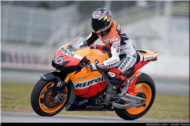dovizioso_07_motogp_2010_test_sepang2