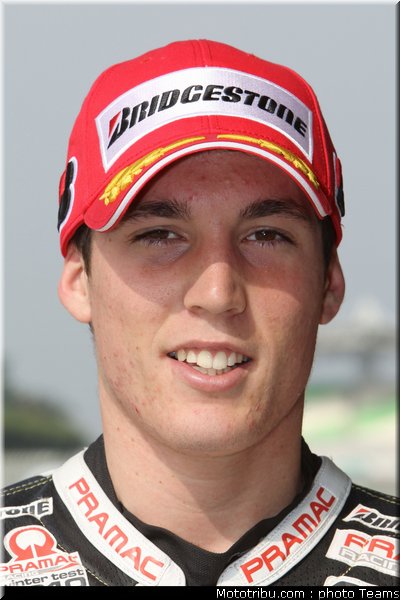 espargaro_1_motogp_2010_test_sepang2