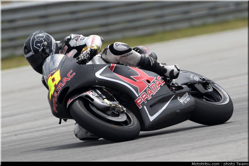 espargaro_2_motogp_2010_test_sepang2