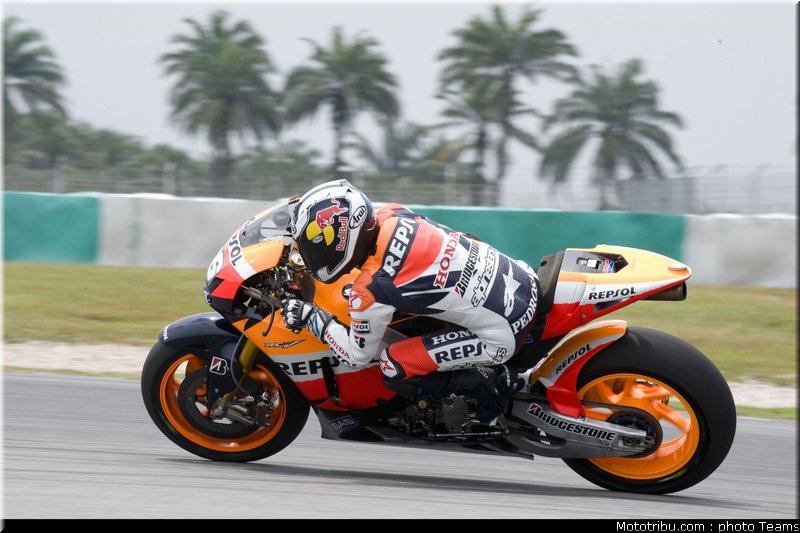 pedrosa_07_motogp_2010_test_sepang2