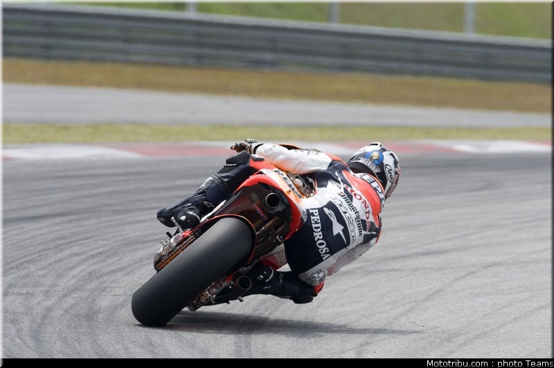 pedrosa_12_motogp_2010_test_sepang2