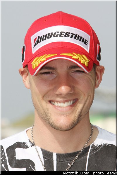 spies_3_motogp_2010_test_sepang2