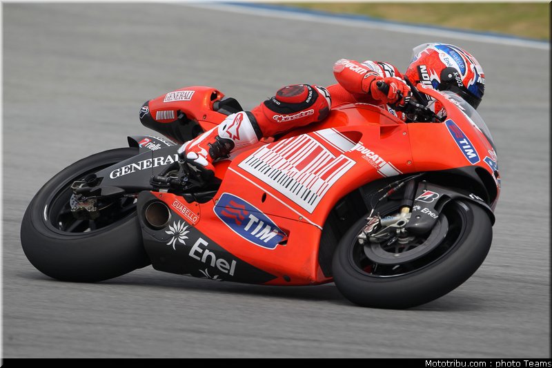 stoner_04_motogp_2010_test_sepang2